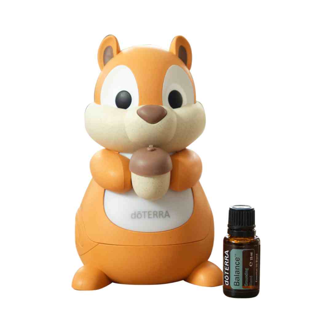 Dyfuzor do olejków eterycznych w kształcie wiewiórki doTERRA Squirrel i mieszanka olejków Balance